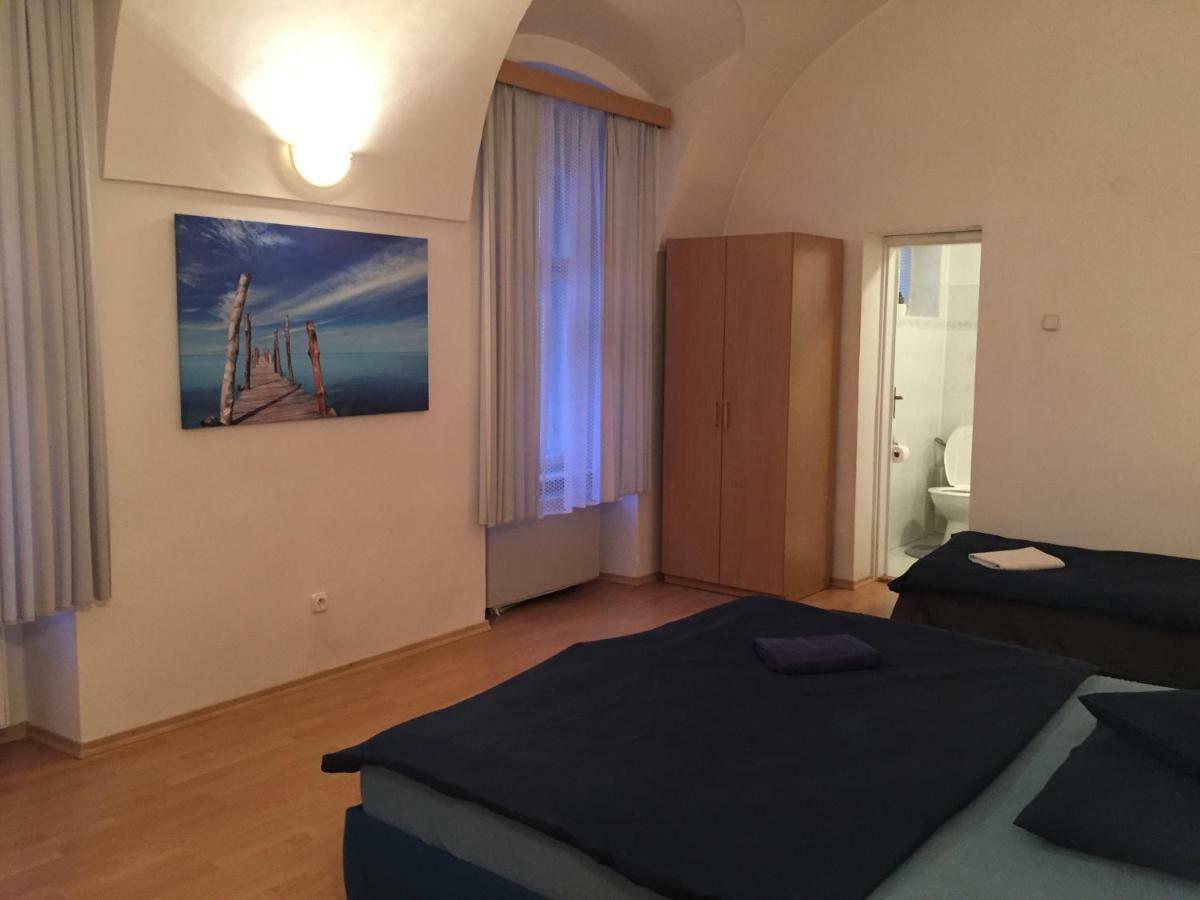 Duomo Rustical Apartment โกชิเซ ภายนอก รูปภาพ